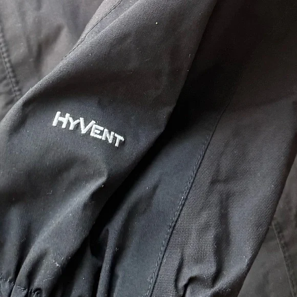 The north face hyvent jacket black large - Picture 4 of 5